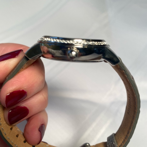 MICHAELKors Whitley Grey Dial Grey Leather Ladies Watch MK2427 - Picture 11 of 16